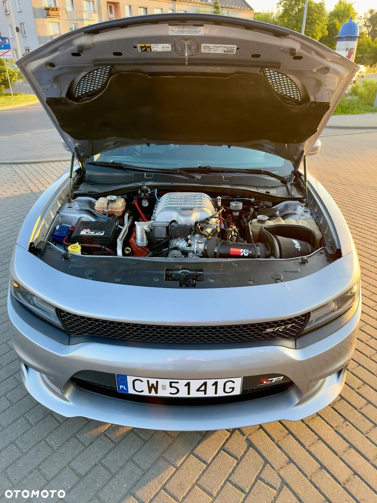 Dodge Charger - 13