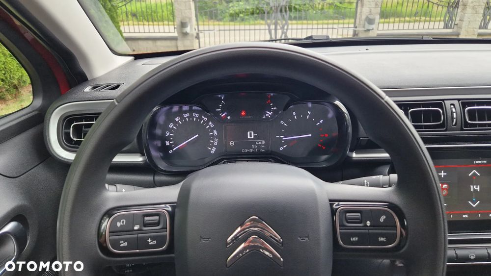 Citroën C3 1.2 PureTech Shine - 24