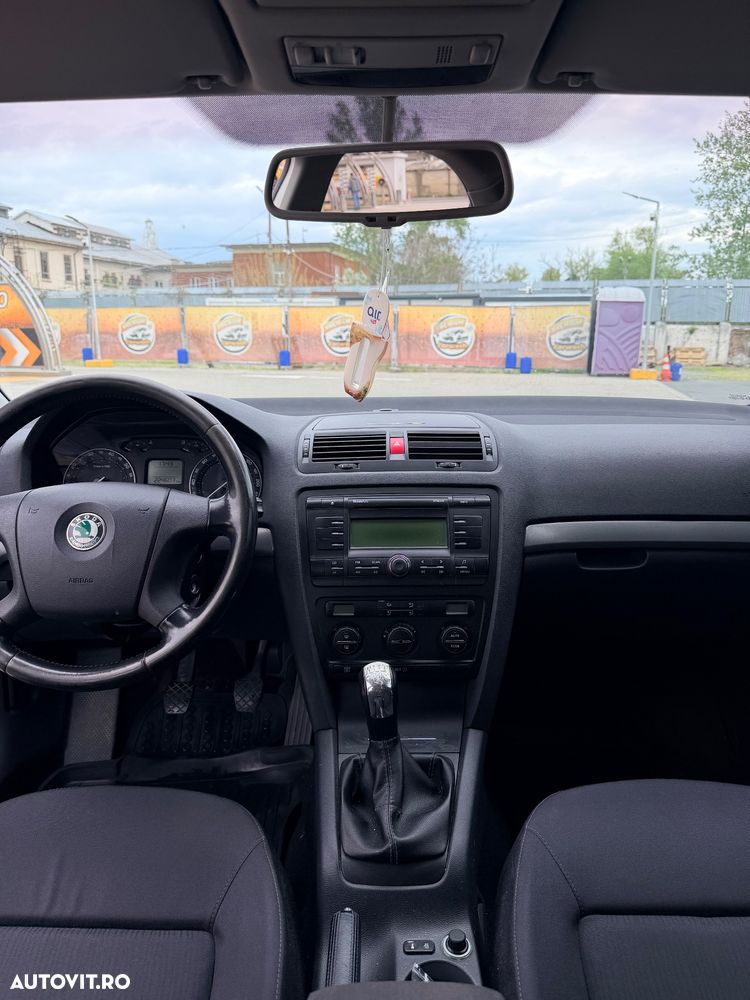 Skoda Octavia 1.6 - 4