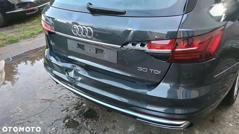 Audi A4 Avant 2.0 TDI S tronic - 11