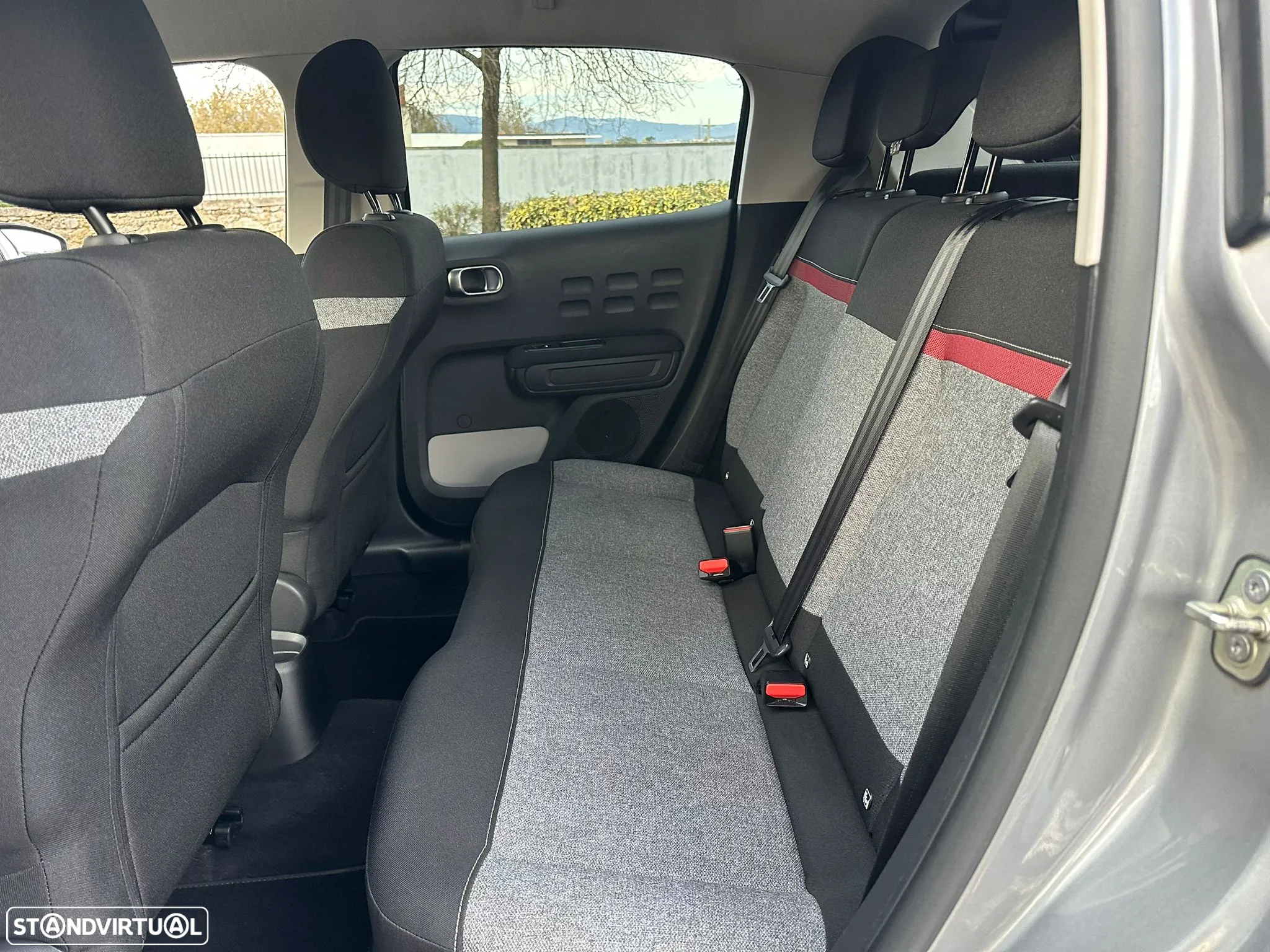 Citroën C3 1.2 PureTech C-Series - 27