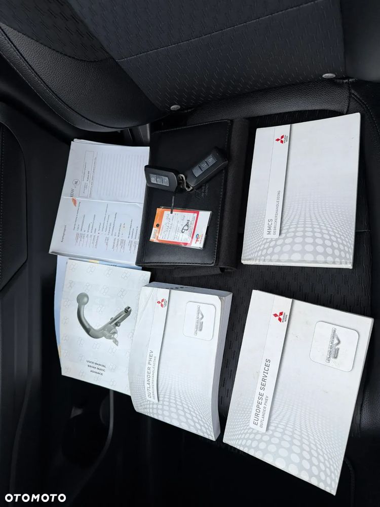 Mitsubishi Outlander - 33