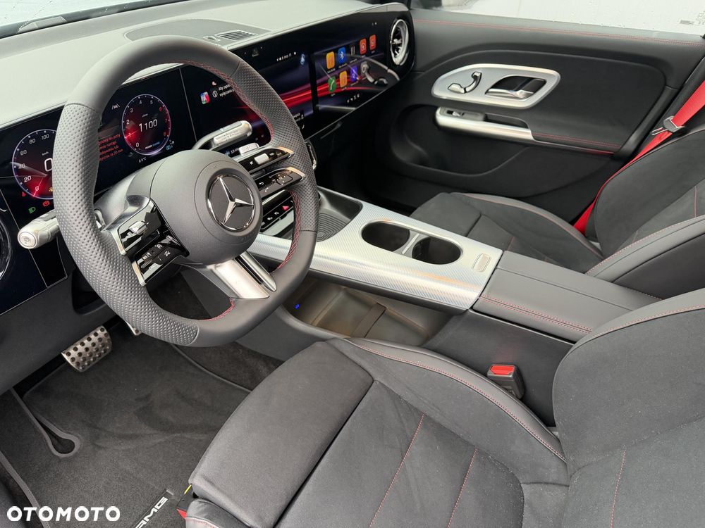 Mercedes-Benz GLB 200 mHEV 4-Matic 8G-eDCT - 12