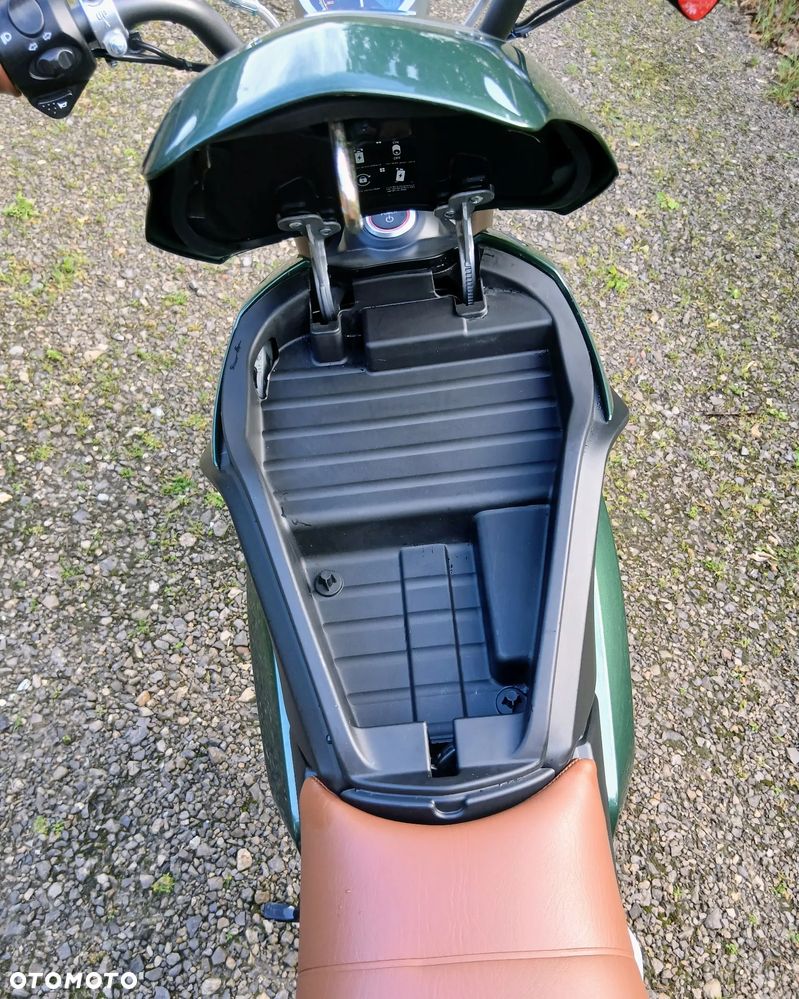 Super Soco TC - 10