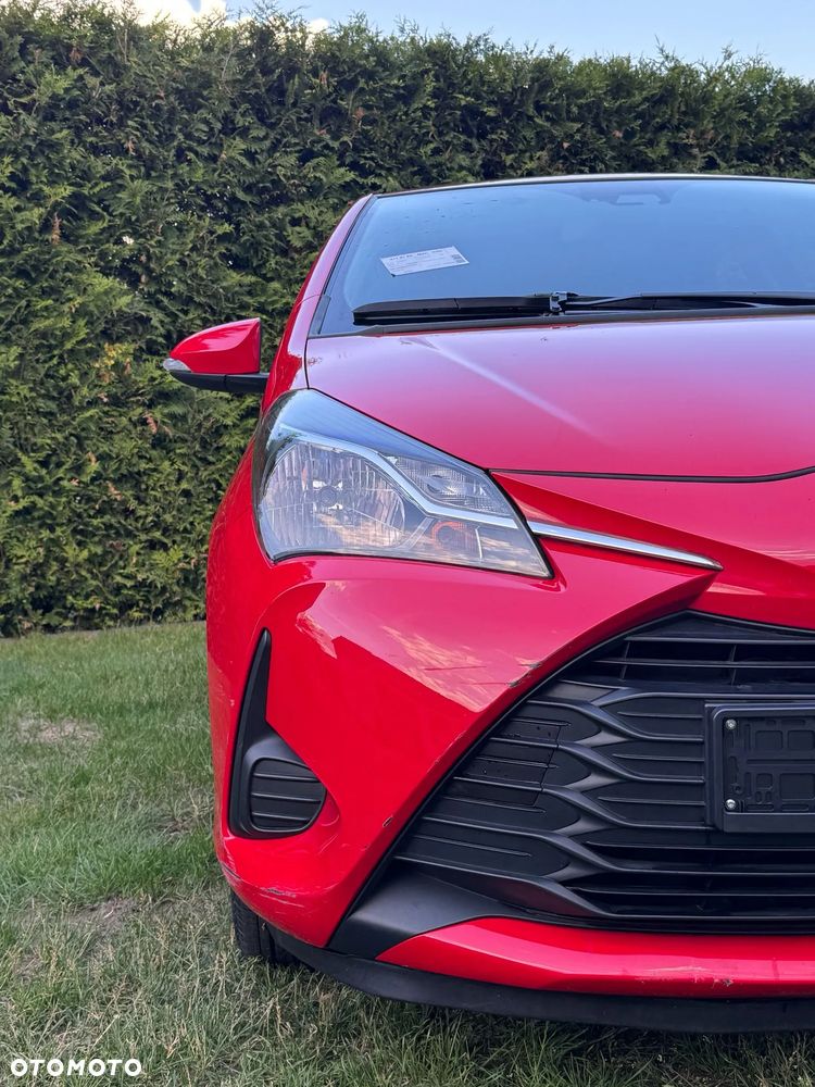 Toyota Yaris - 16