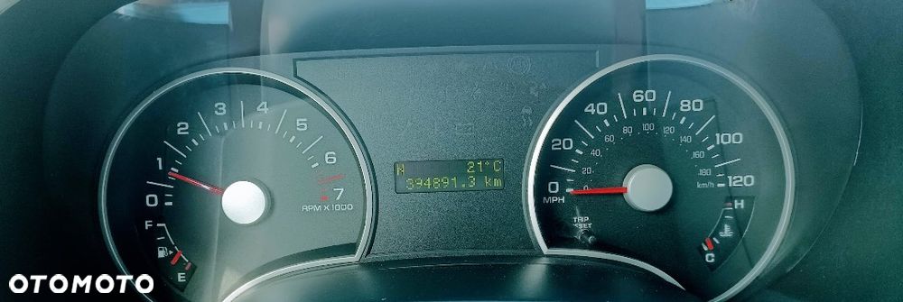 Ford Explorer 4.0 4WD - 15
