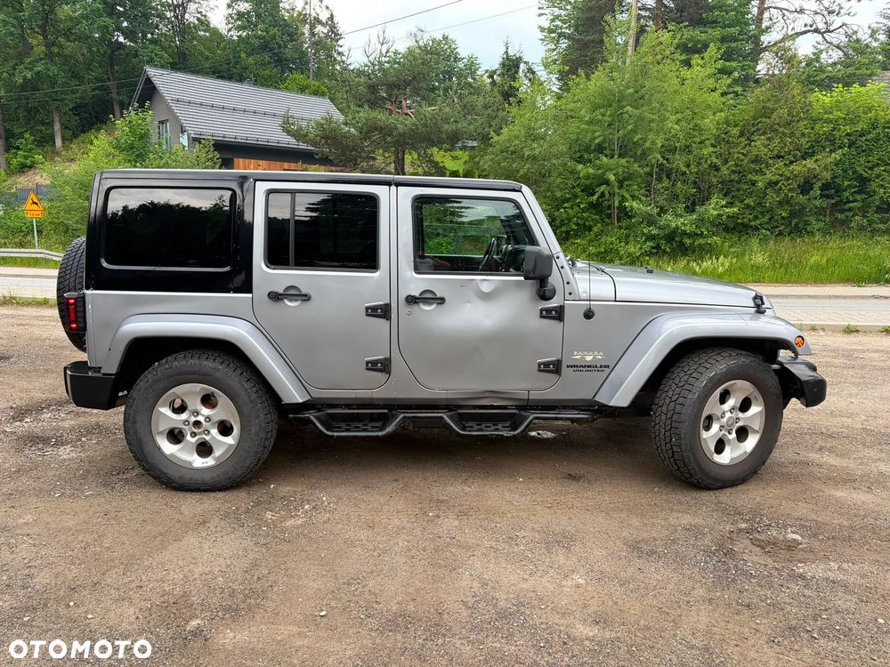Jeep Wrangler 3.6 Unlim Sahara - 8