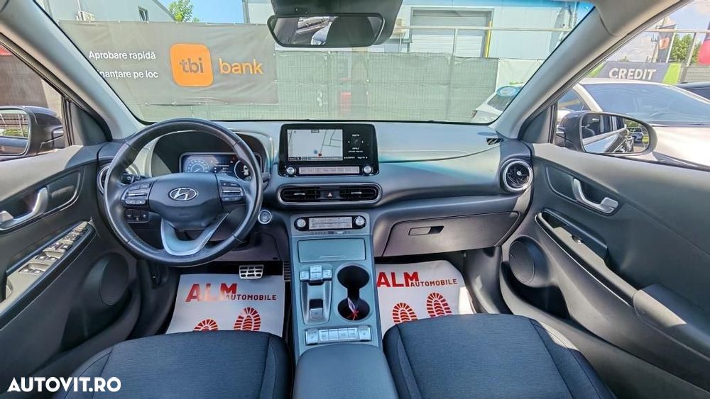 Hyundai KONA - 3