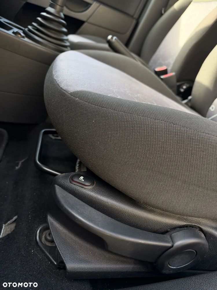 Ford Fiesta 1.4 Style - 29