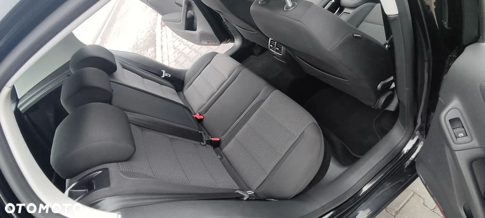 Volkswagen Golf 1.4 TSI Comfortline - 27