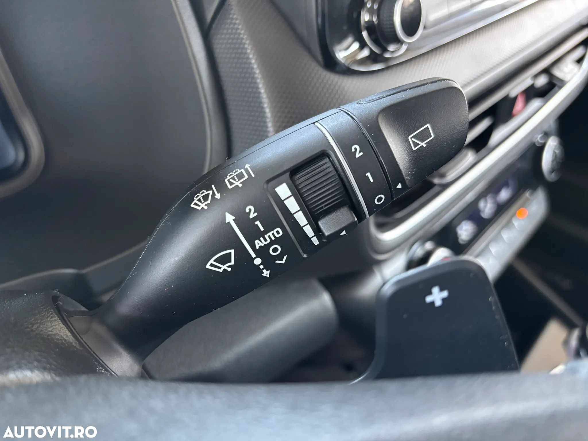 Hyundai KONA Hybrid 1.6 GDI 141 CP 2WD 6DCT Highway - 36