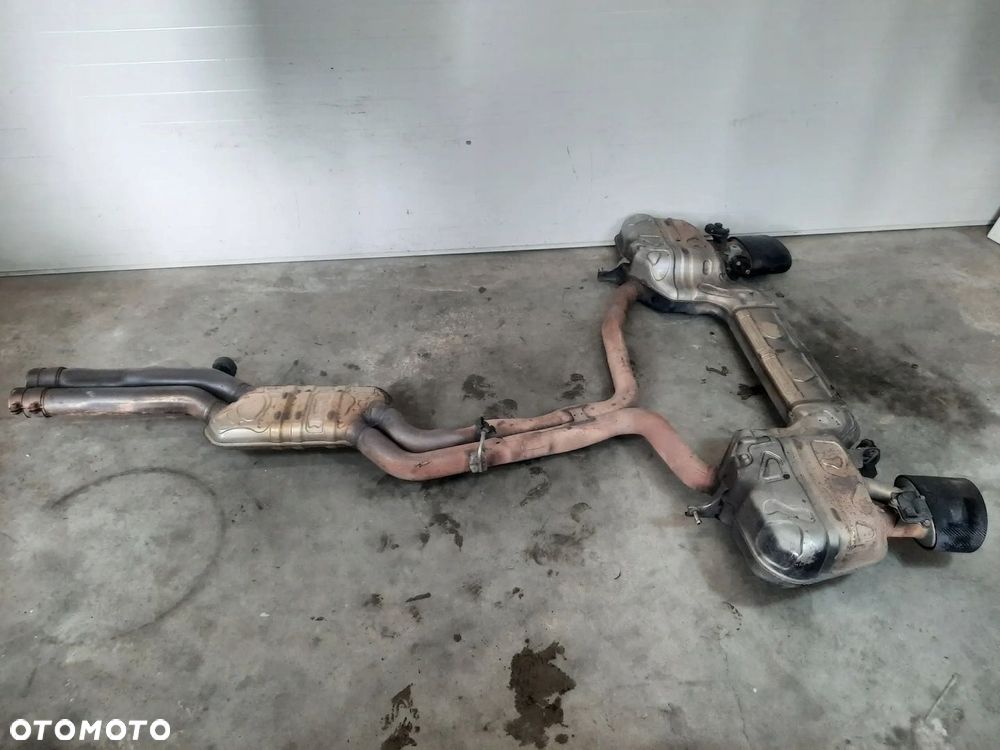 TŁUMIK AKTYWNY WYDECH AUDI RS6 C8 NAKŁADKA CARBON - 6