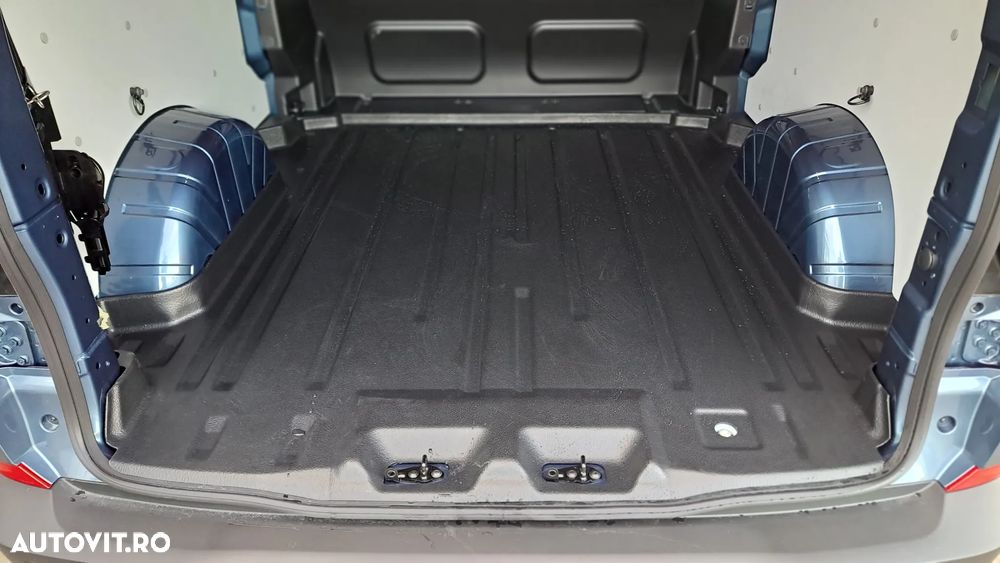 Ford NEW TRANSIT CUSTOM DCIV L2H1 T320 TREND FWD - 12