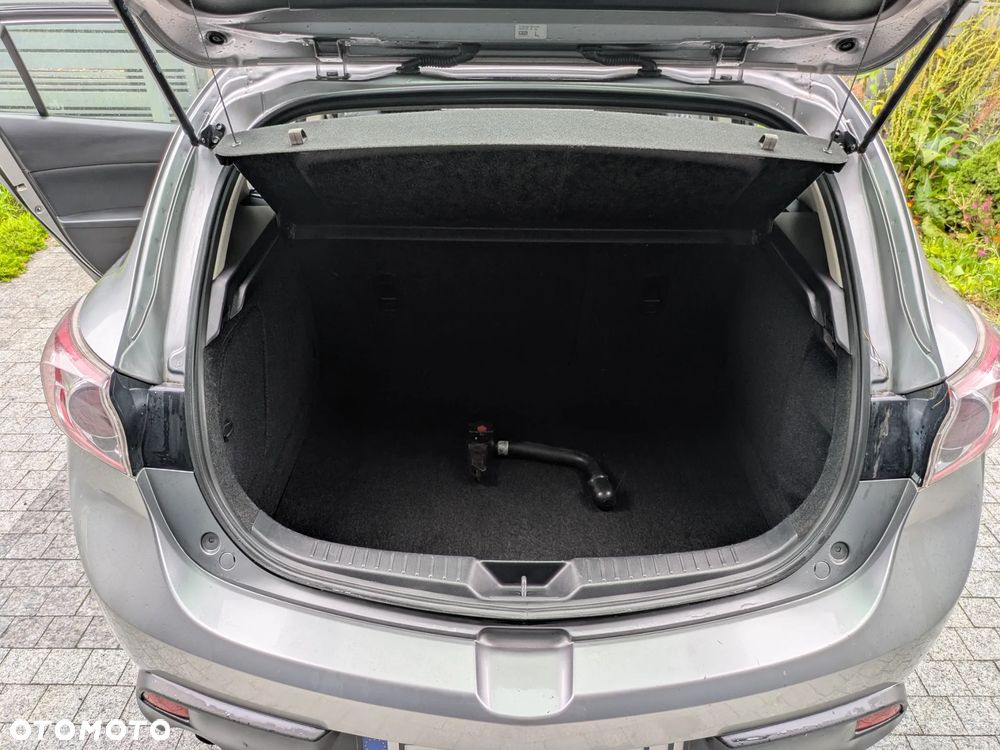 Mazda 3 - 11