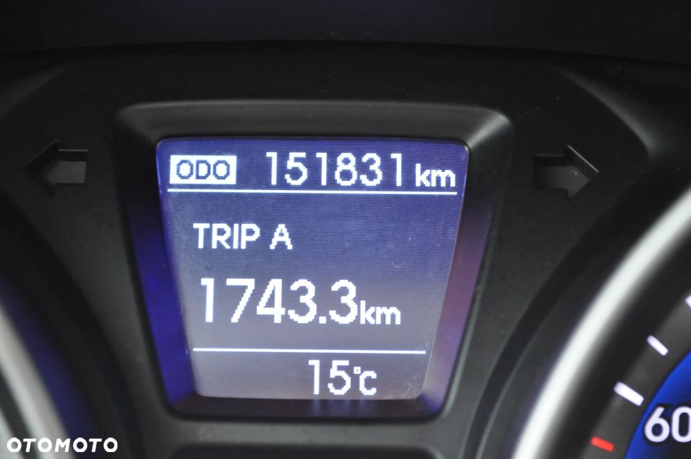 Hyundai i30 i30cw 1.6 Fifa World Cup Edition - 29