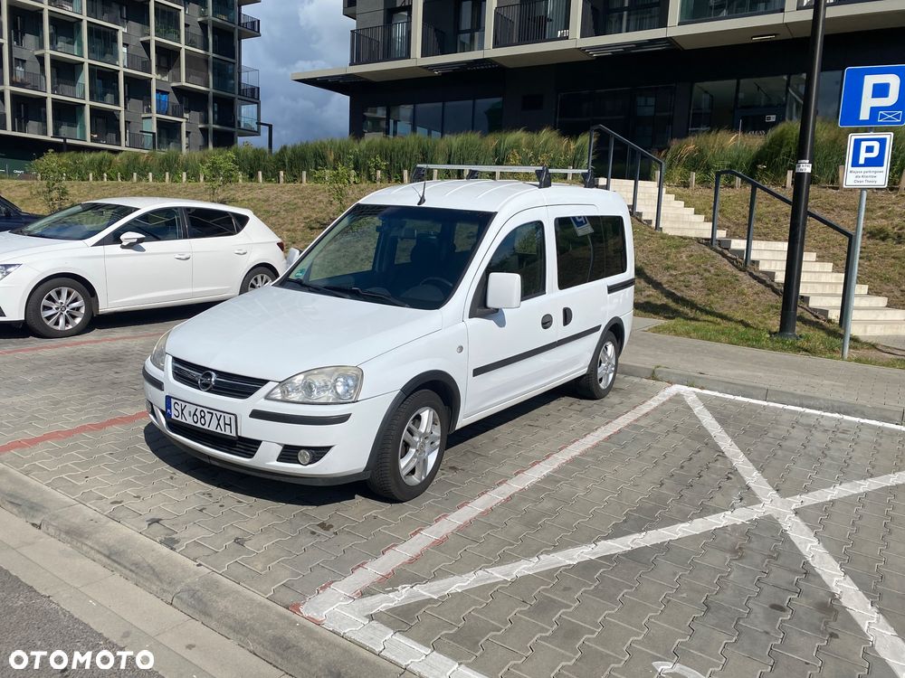 Opel Combo Tour Enjoy - 2