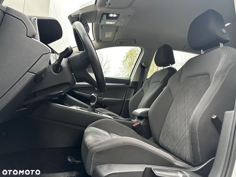 Volkswagen Golf 1.5 TSI EVO Life - 9