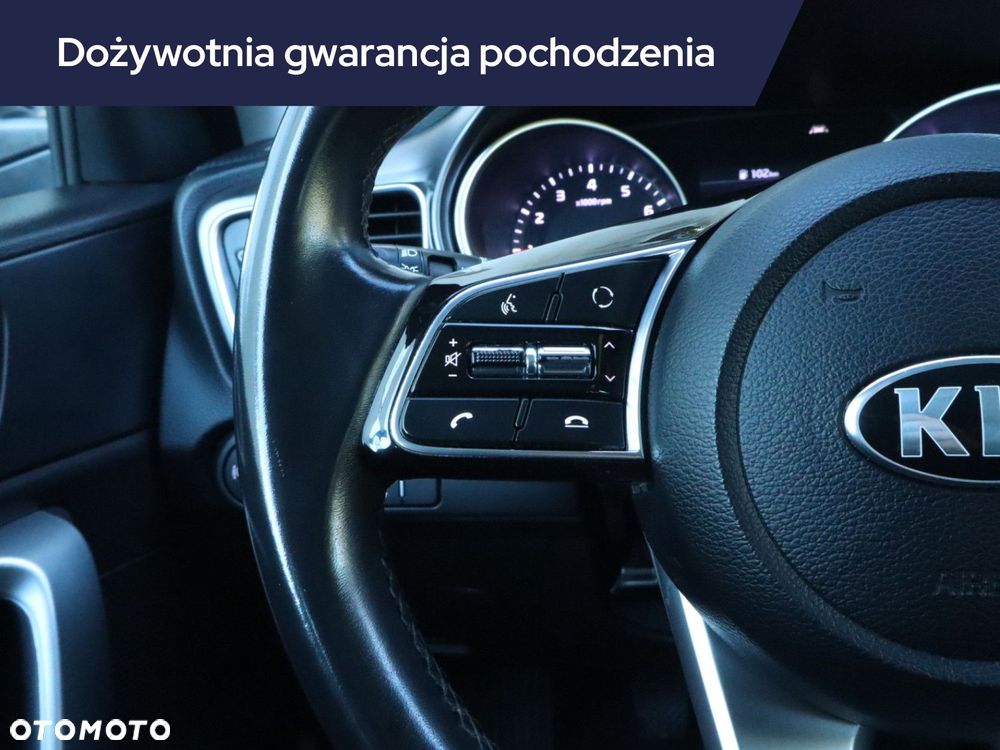 Kia Ceed - 21