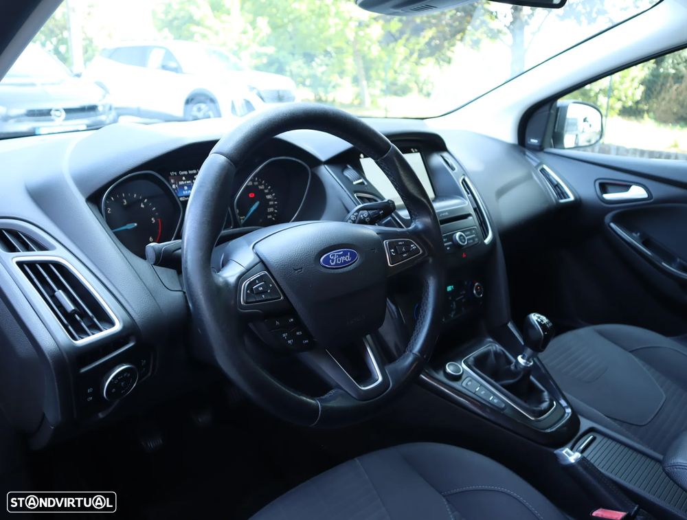 Ford Focus 1.5 TDCi Titanium - 29