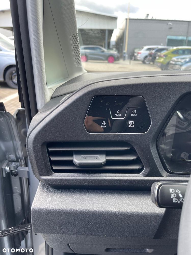 Volkswagen Caddy Cargo Maxi - 23
