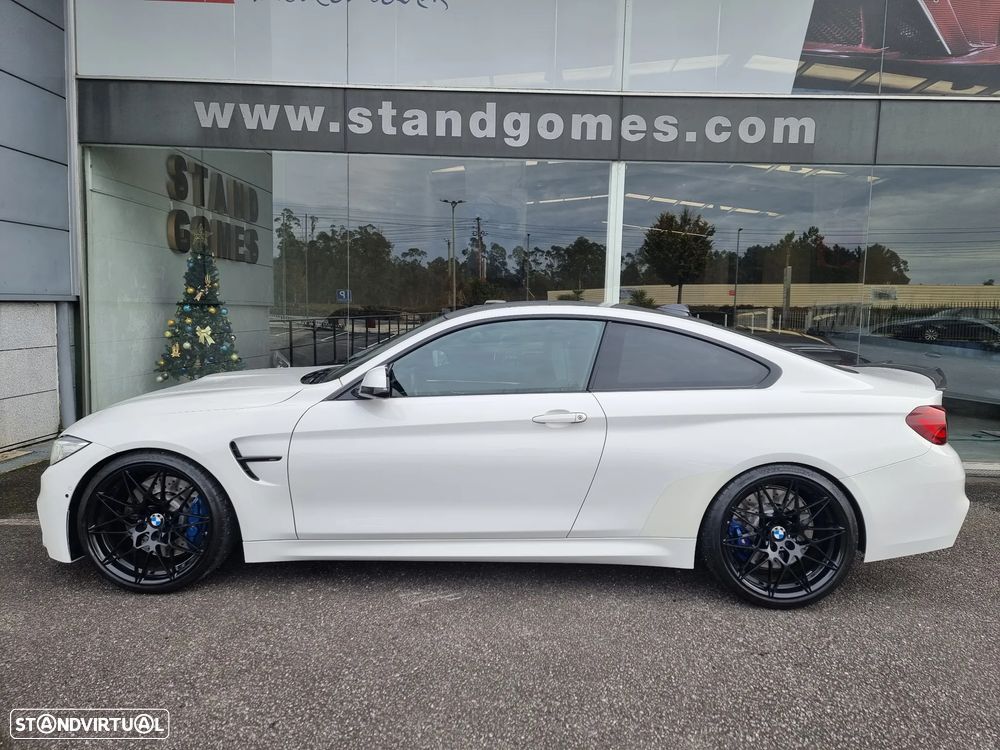 BMW M4 Auto - 4