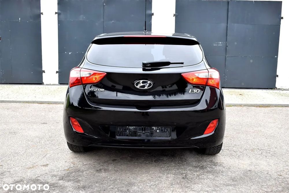 Hyundai i30 1.4 Trend - 11
