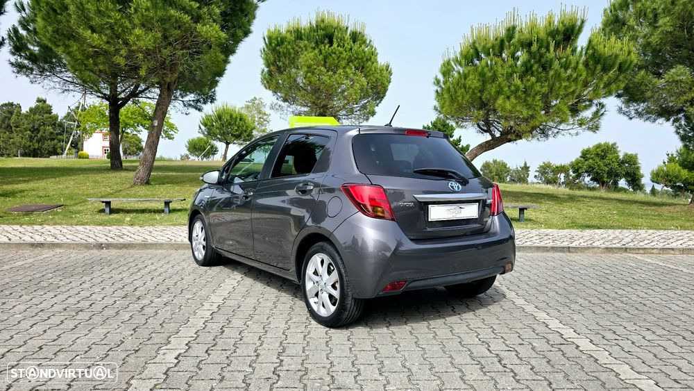 Toyota Yaris 1.5 HSD Sport+P.Luxury - 6