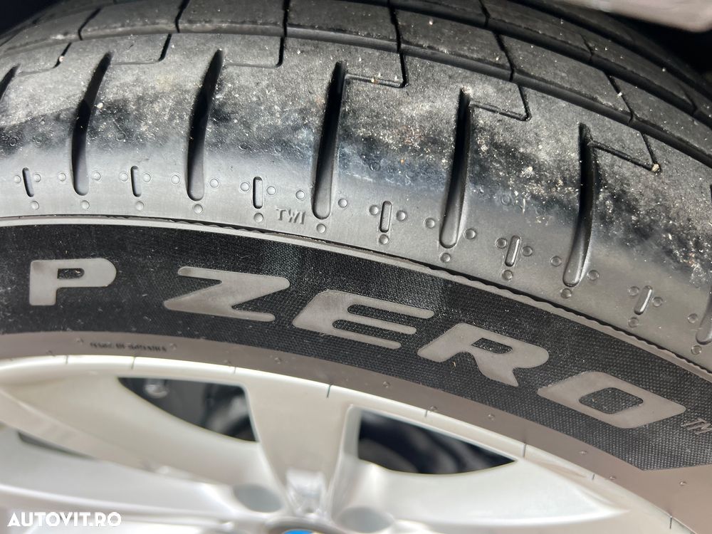 BMW Seria 5 530d xDrive AT - 26