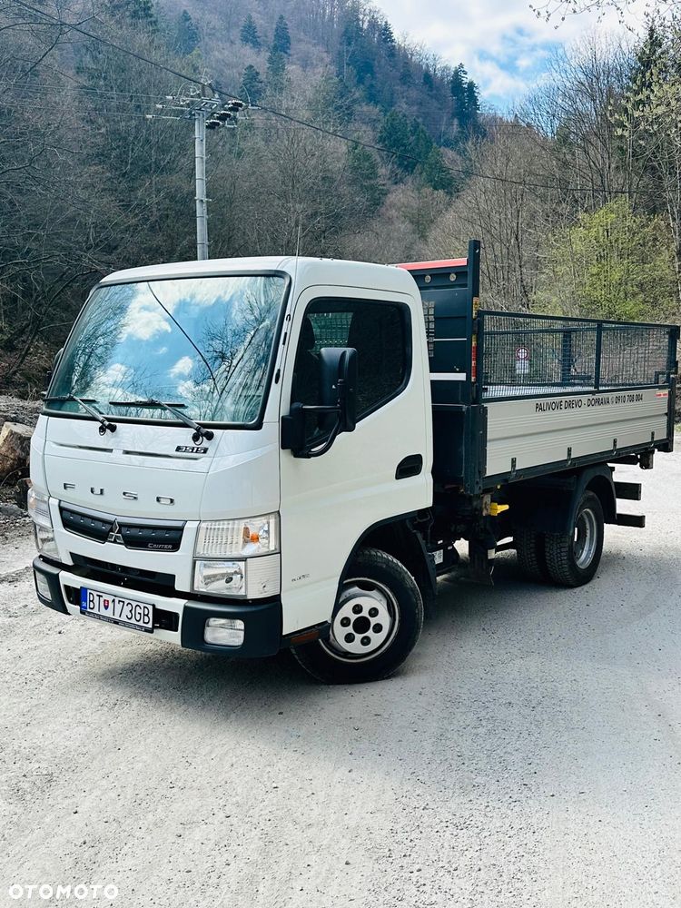 Mitsubishi Fuso - 1