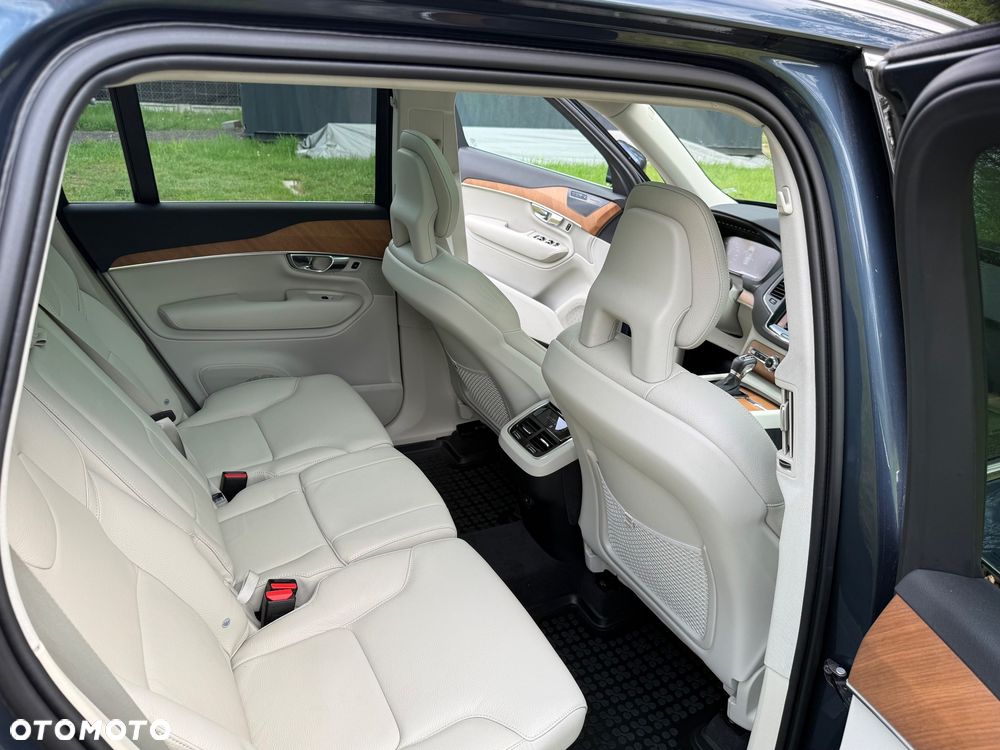 Volvo XC 90 T6 GPF AWD Momentum 7os - 11