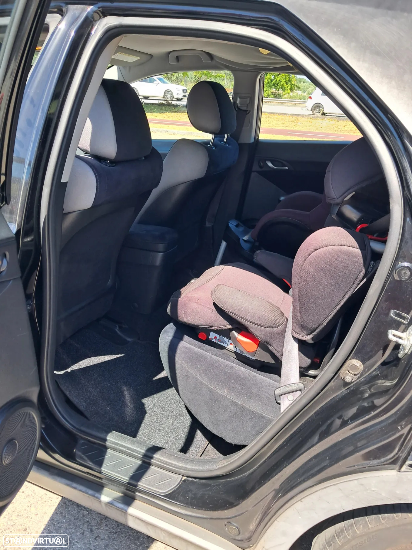 Honda Civic 1.4 Sport i-Shift - 13