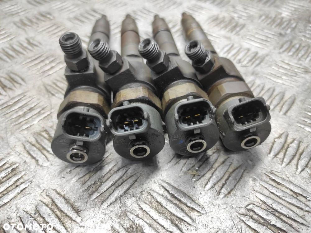 WTRYSK WTRYSKIWACZ FIAT STILO I 1.9 JTD 192A1000 - 4