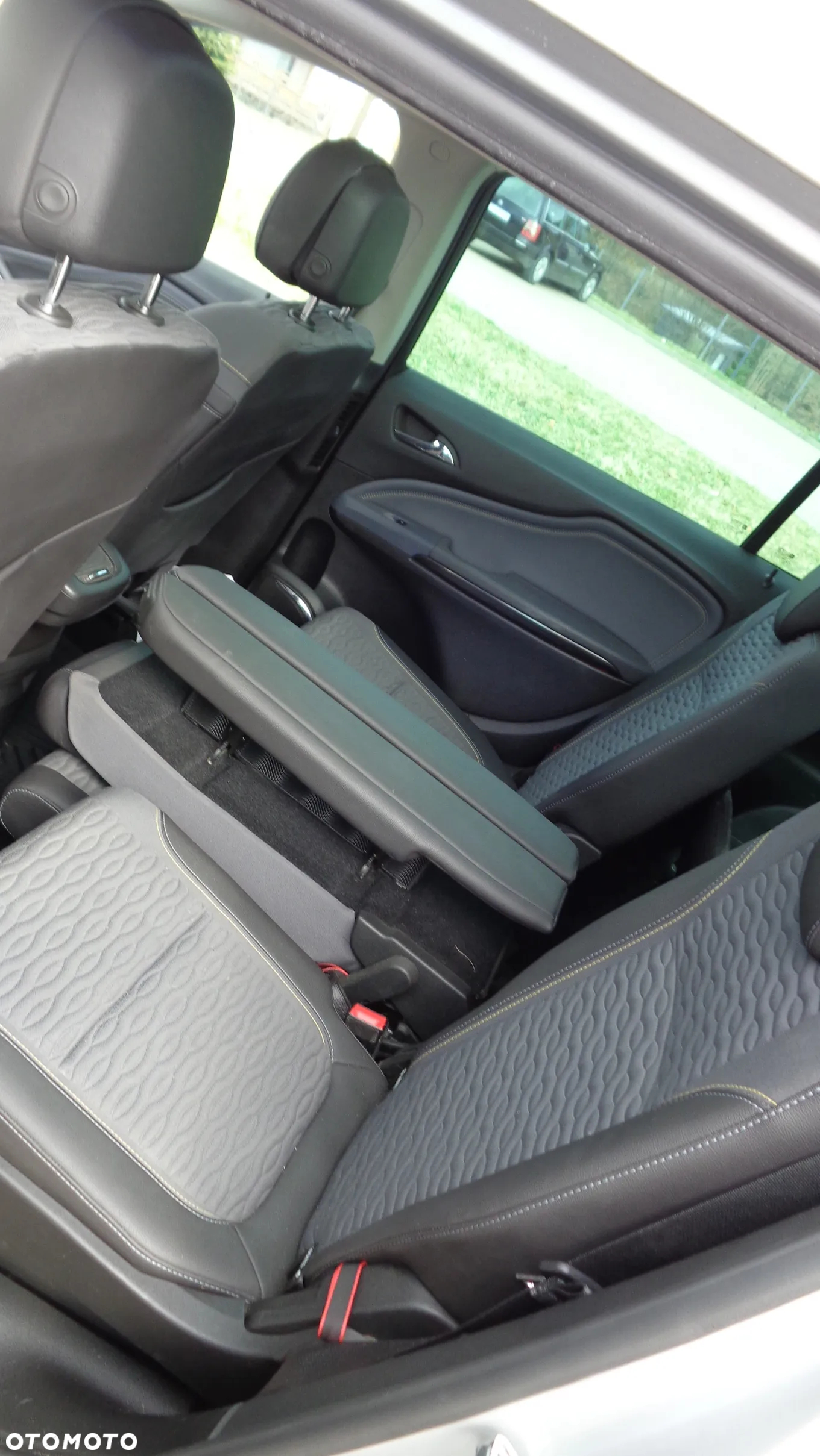 Opel Zafira 2.0 CDTI Cosmo - 14