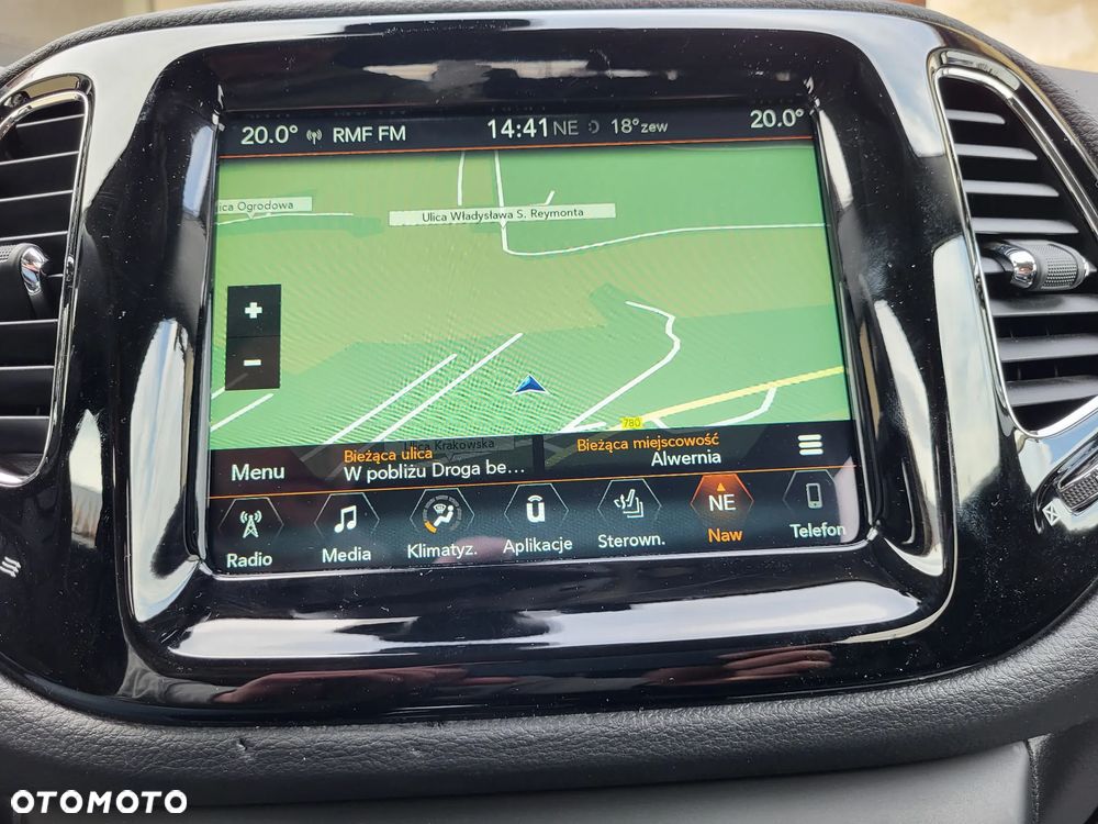 Jeep Compass 1.4 MultiAir Limited - 21