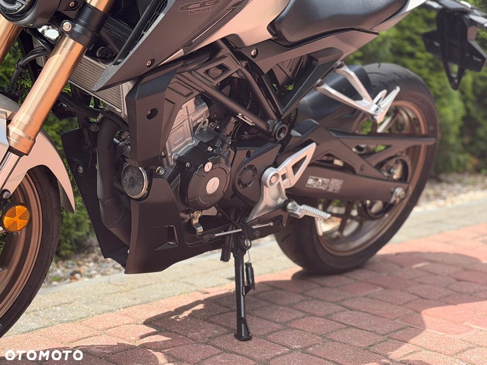 Honda CB - 17