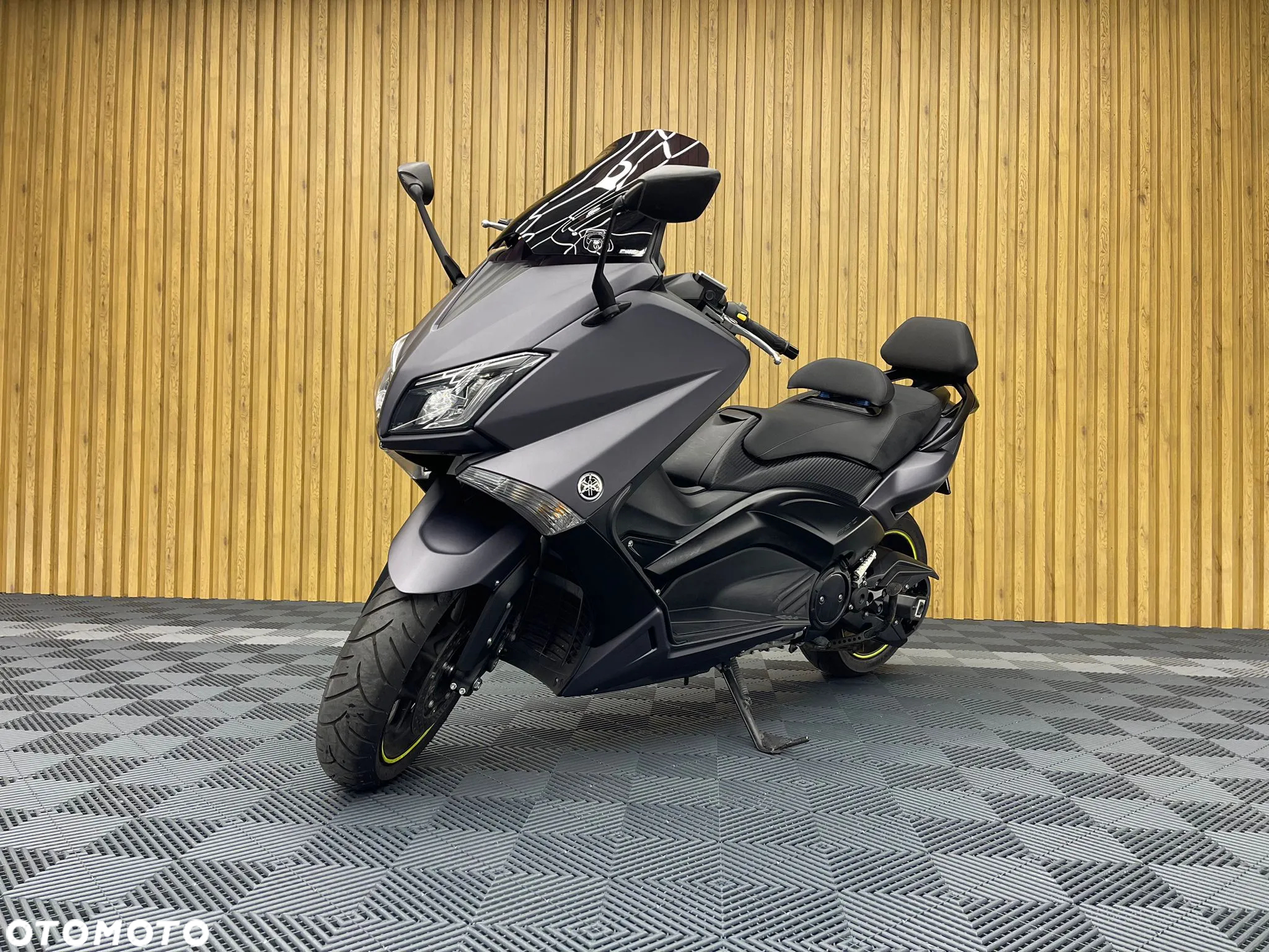 Yamaha Inny - 15