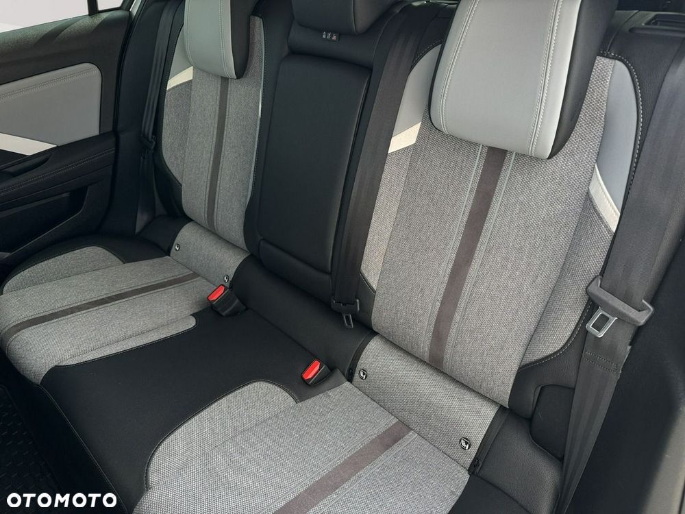 Opel Astra - 27