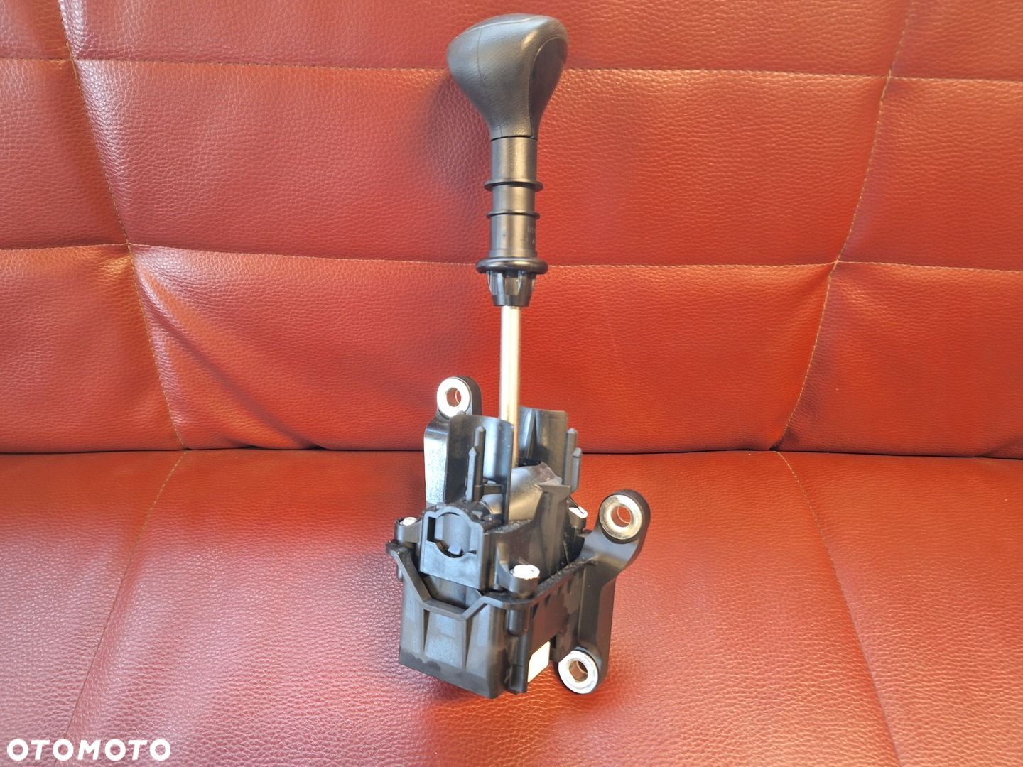 Lancia Ypsilon 3 III 312 Chrysler DŹWIGNIA LEWAREK BIEGÓW AUTOMAT 518884540 - 1