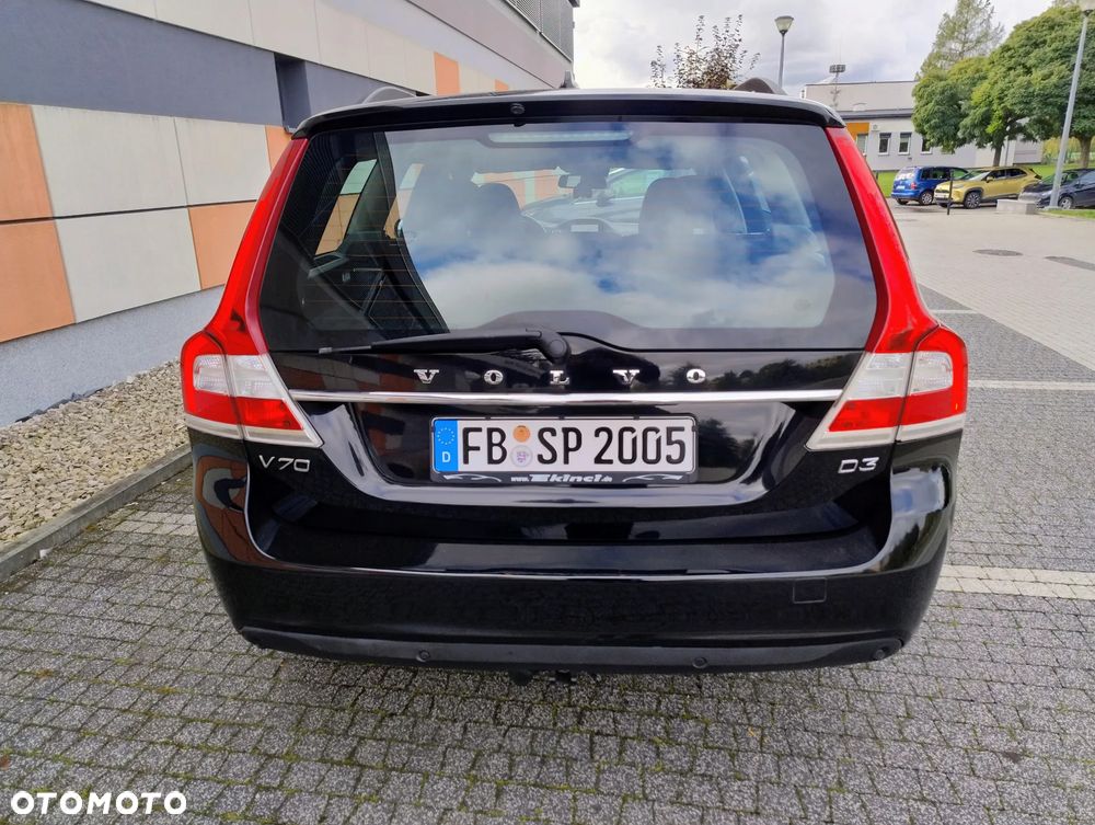 Volvo V70 D3 Momentum - 6