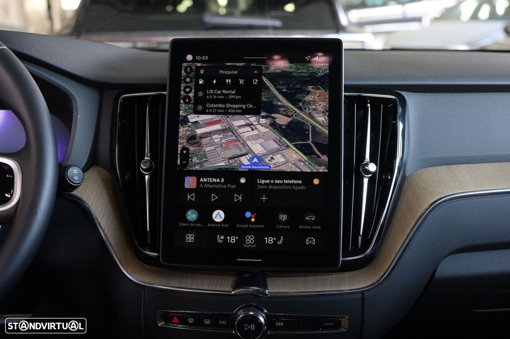 Volvo XC 60 2.0 T6 PHEV Plus Dark - 31