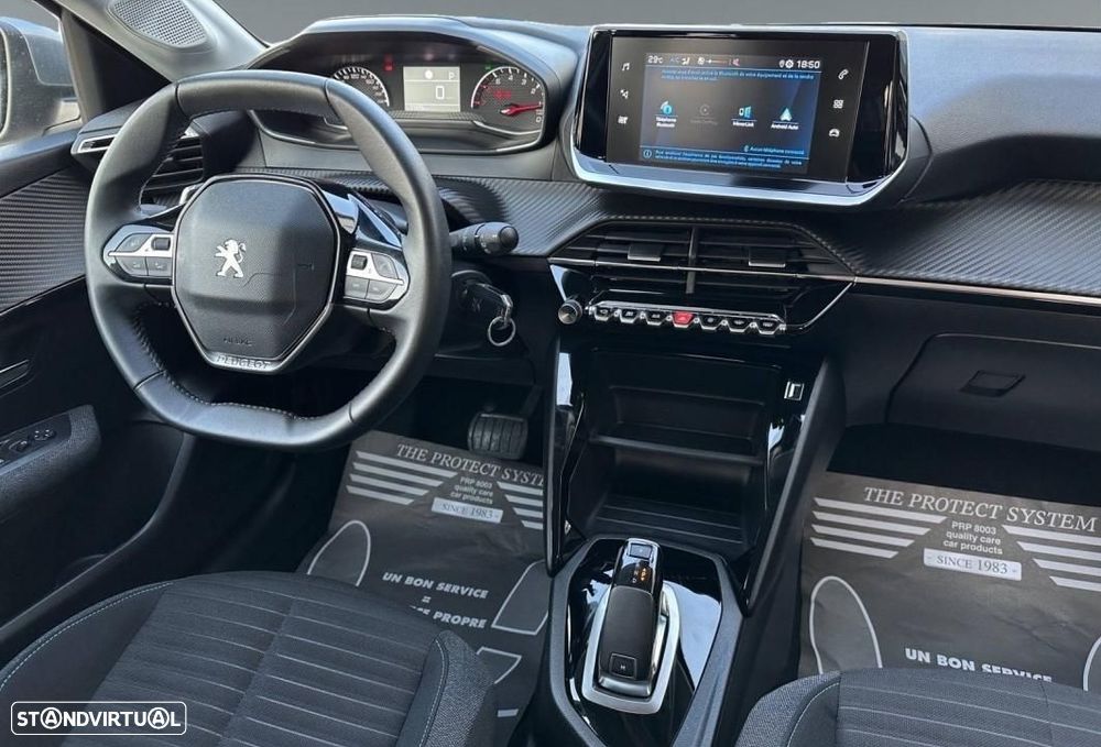 Peugeot 208 PureTech 100 EAT8 Active - 7