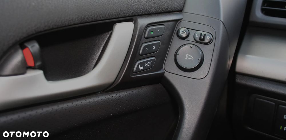 Honda Accord 2.0 Executive - 14