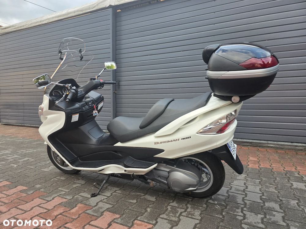 Suzuki Burgman - 7