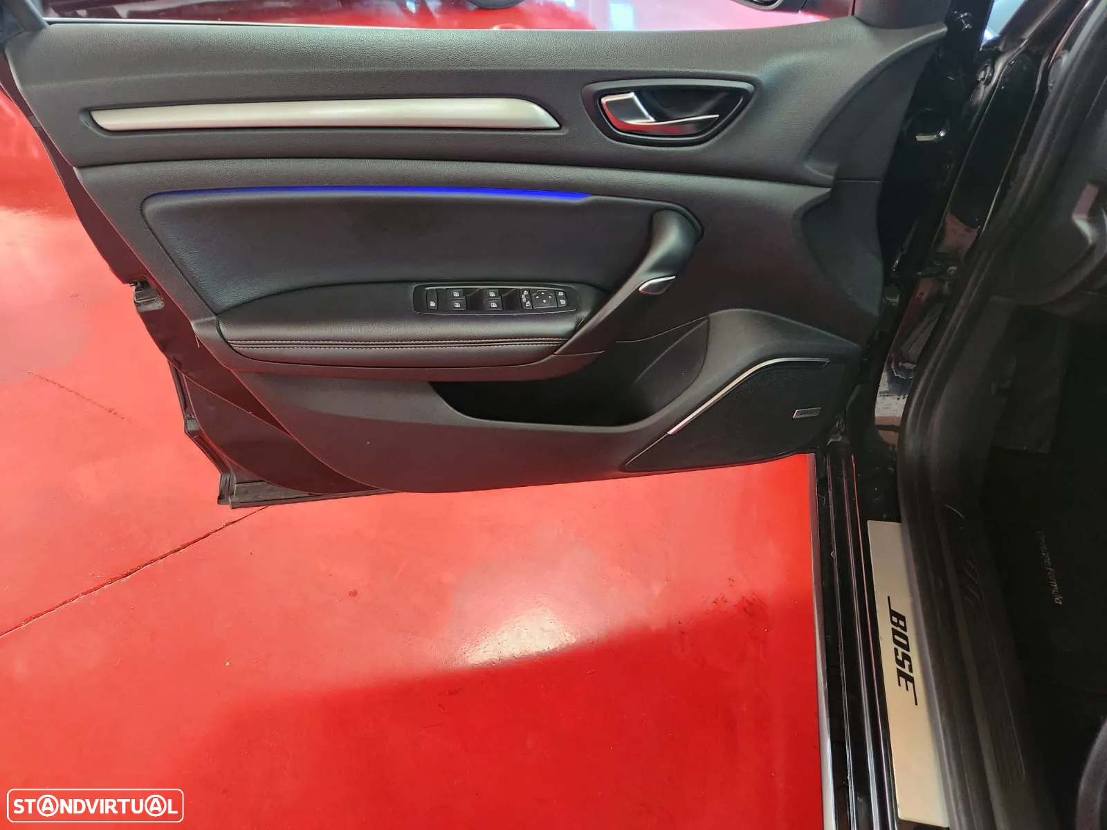 Renault Mégane 1.6 dCi Bose Edition - 11