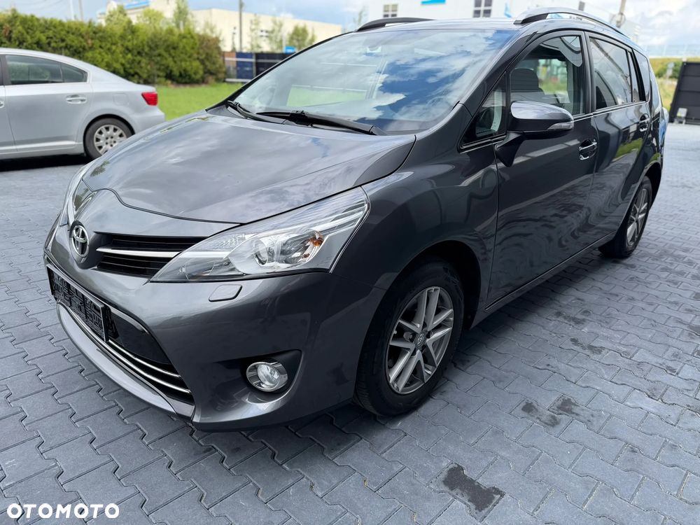 Toyota Avensis 1.8 Premium - 1