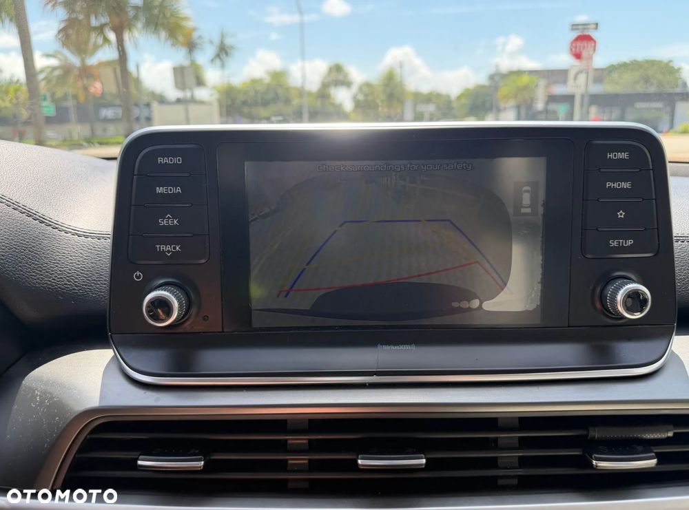 Kia Telluride - 12