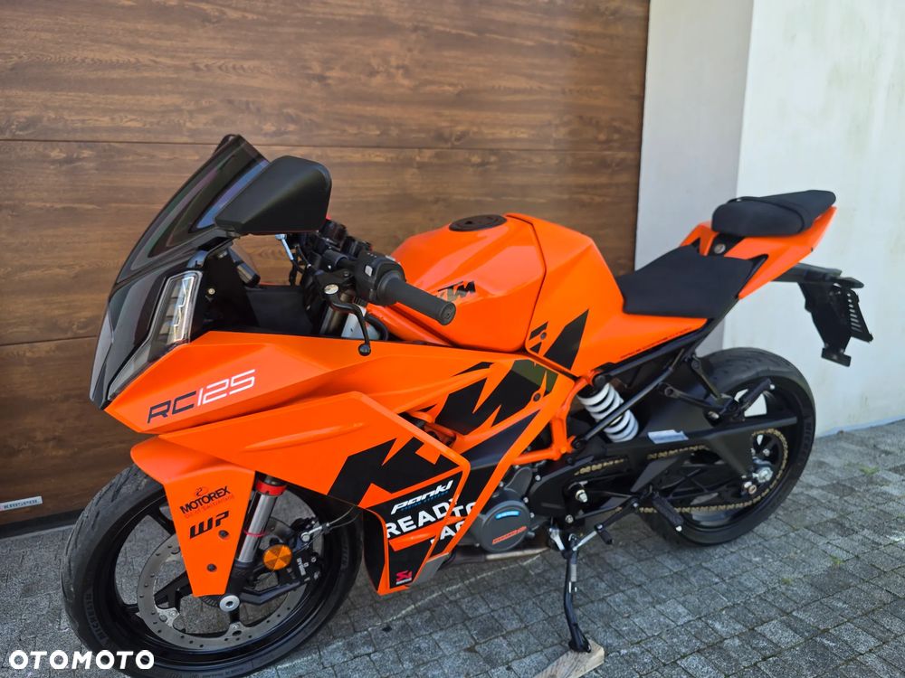 KTM RC 125 - 23
