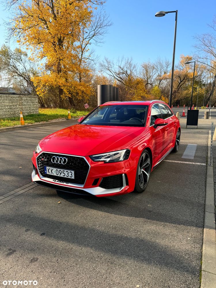 Audi RS4 Avant 2.9 TFSI Quattro Tiptr - 2