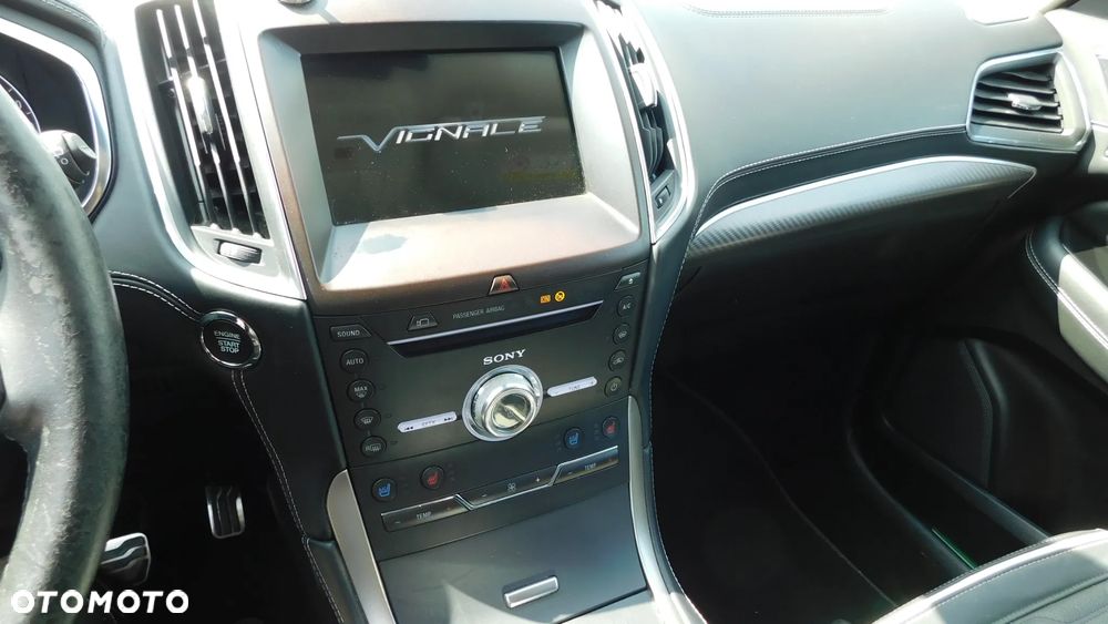Ford S-Max 2.0 EcoBlue Titanium - 37