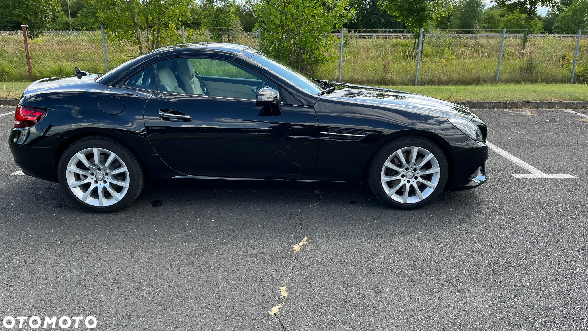 Mercedes-Benz SLC 300 9G-TRONIC Final Edition - 12